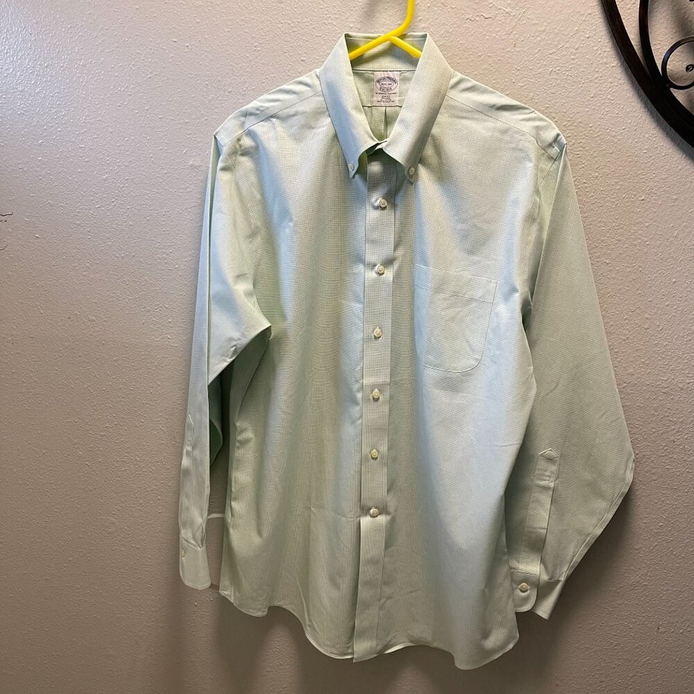 Brooks Brothers Mens Slim Fit Non-Iron Button-Down Shirt 16 1/2 -‎ 34 Green